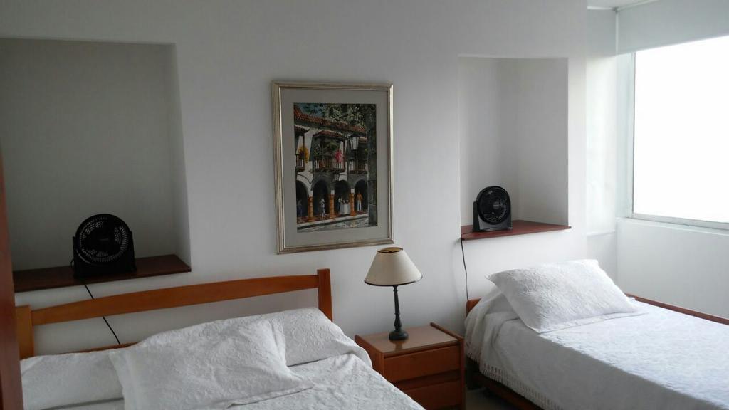 Apto En Cartagena Ed Puerto Azul Vista Al Mar Apartment Bagian luar foto